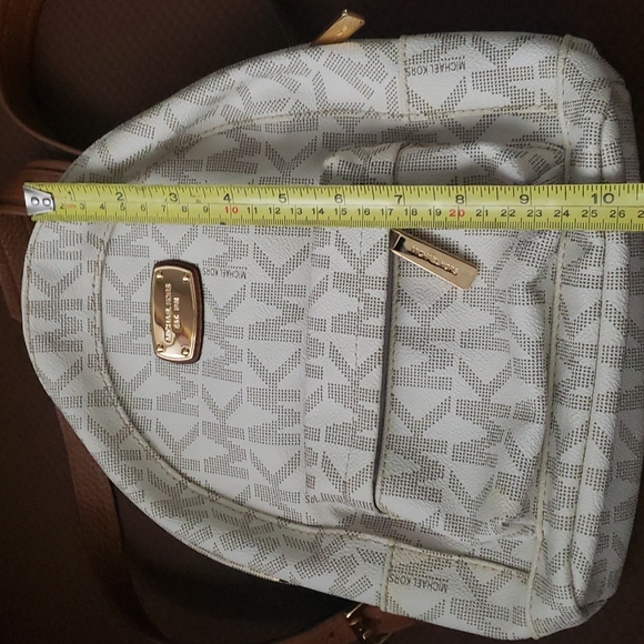 ❣SOLD Michael Kors Backpack❣ - Picture 12 of 14